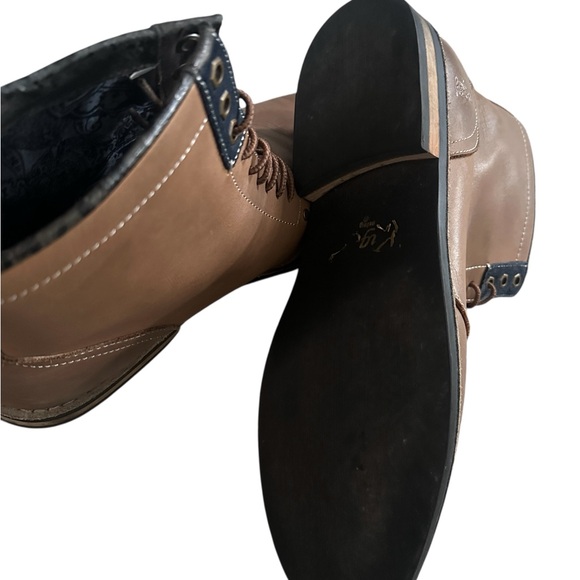 Penguin Original Norway Chukka Boots Men’s 13‎